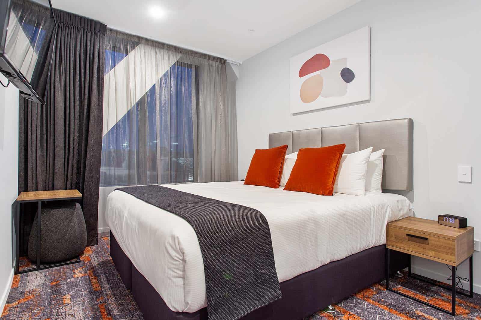 Ramada By Wyndham Newmarket Auckland Exterior foto
