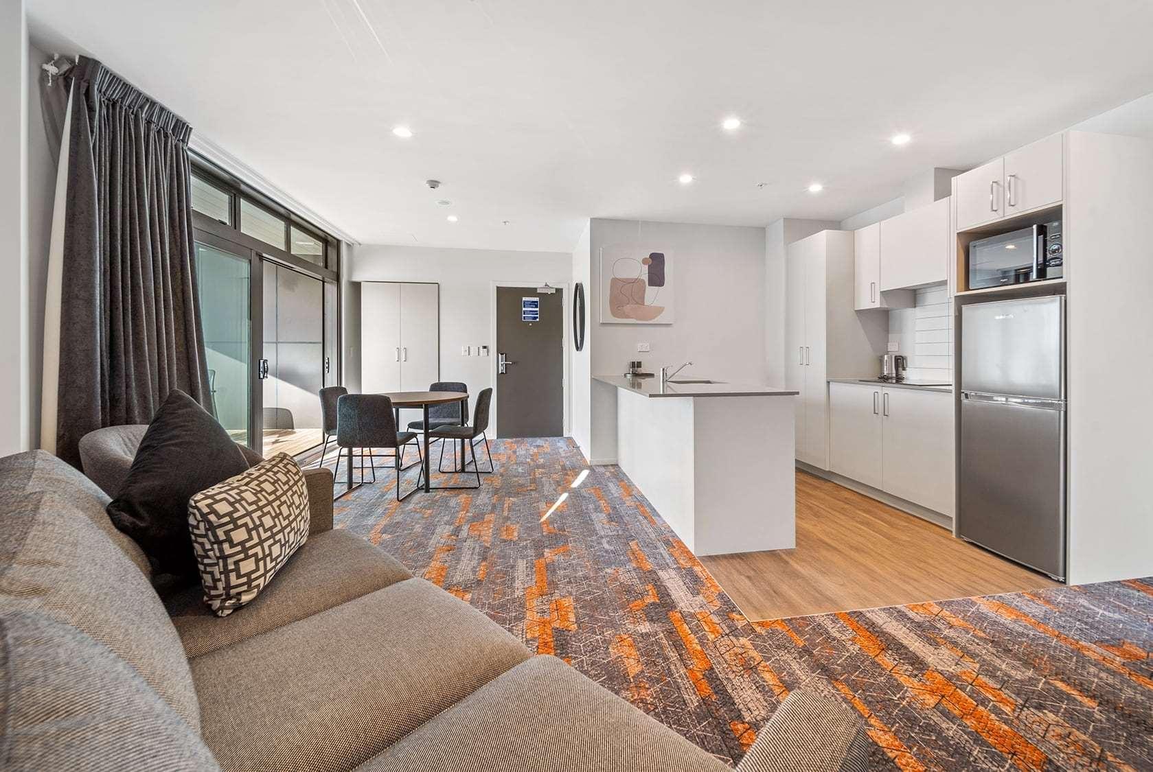 Ramada By Wyndham Newmarket Auckland Exterior foto